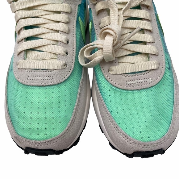 NIB Nike Waffle One Women’s Mesh Sneakers Lug Soles Sz 5.5 - Picture 7 of 10